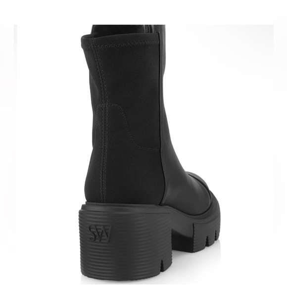 Stuart Weitzman 5050 Soho Bootie - Picture 3 of 6